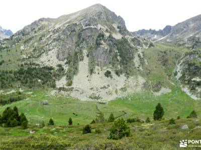 País de los Pirineos- Andorra; lugares para hacer senderismo madrid escapadas rutas por la pedriza s